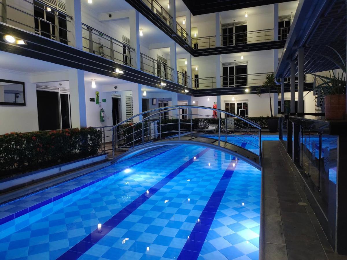 Confort Plaza Hotel Villavicencio Extérieur photo