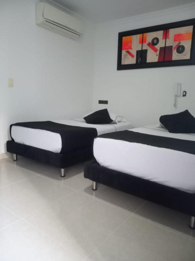 Confort Plaza Hotel Villavicencio Extérieur photo
