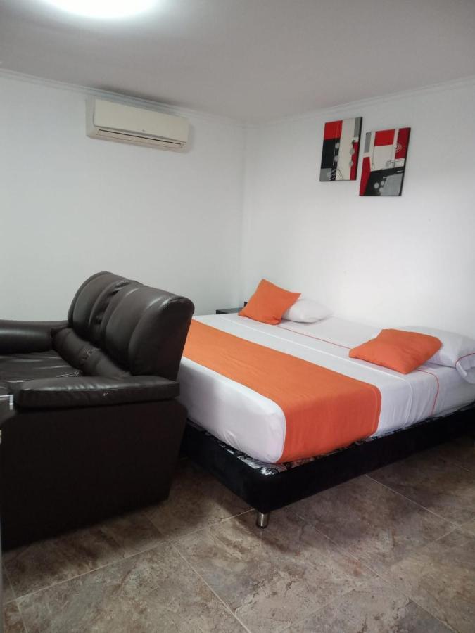 Confort Plaza Hotel Villavicencio Extérieur photo