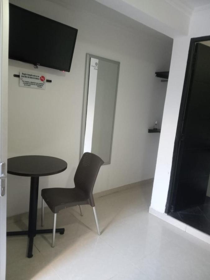Confort Plaza Hotel Villavicencio Extérieur photo